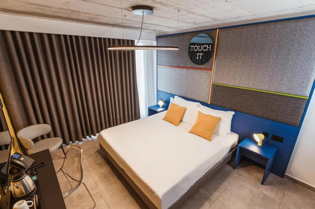 Ikyk Hotel- Ik Collection Saint Julian's