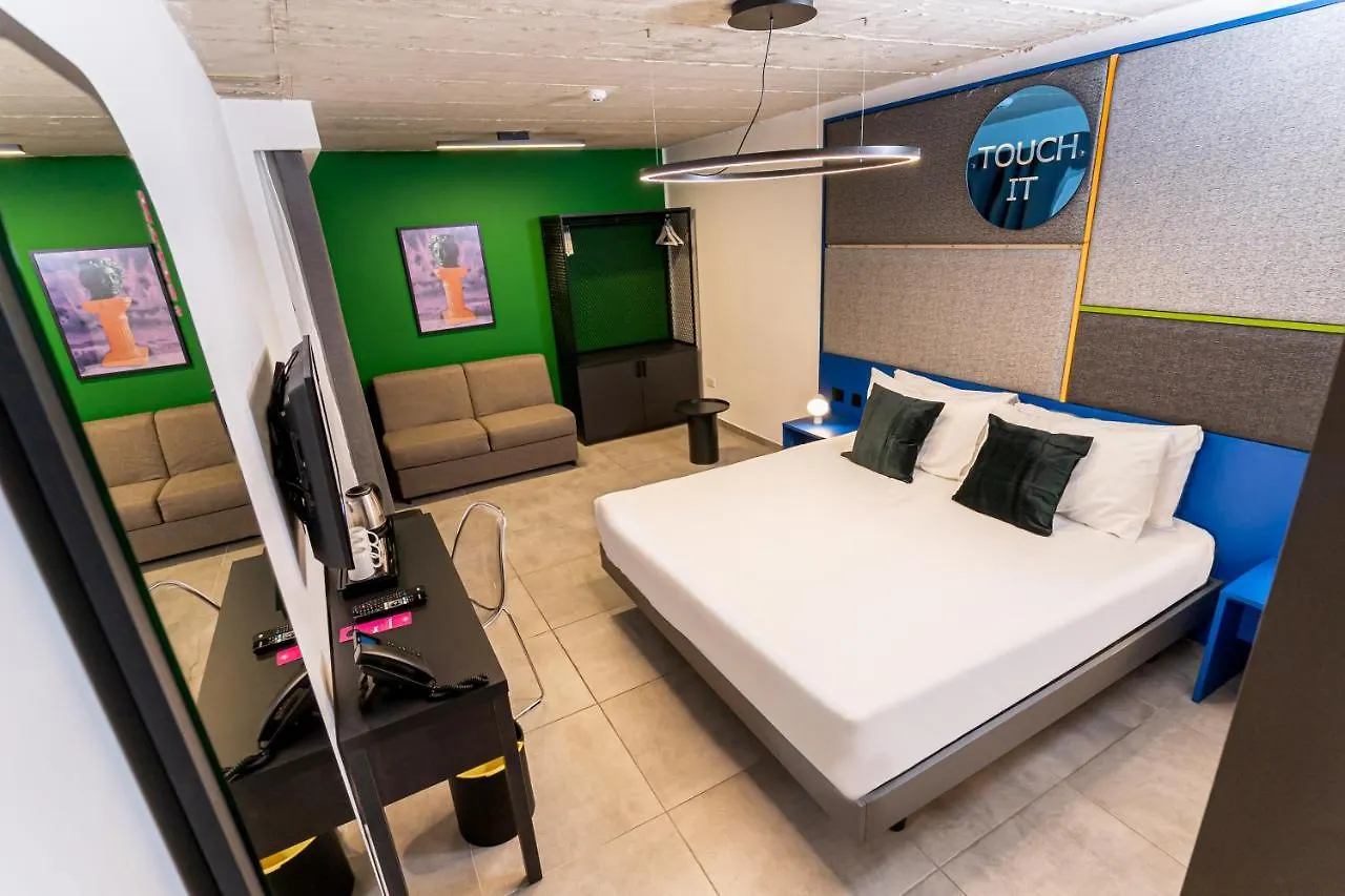 Ikyk Hotel- Ik Collection San Ġiljan